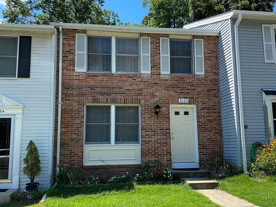 8122 Parkdale Ct