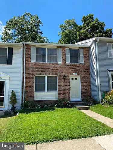 8122 Parkdale Ct Photo 1
