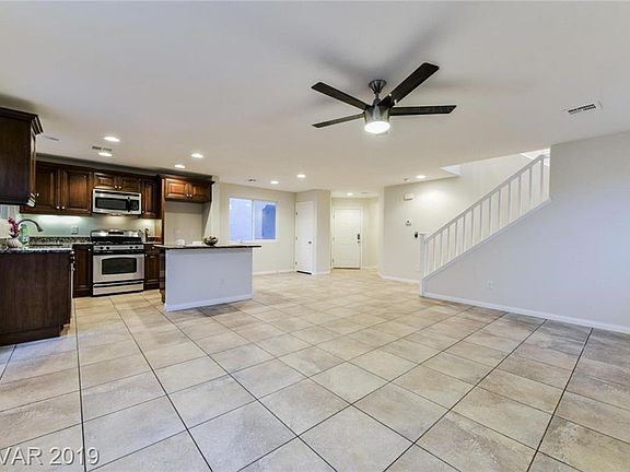 4th image of 5644 Balsam St
