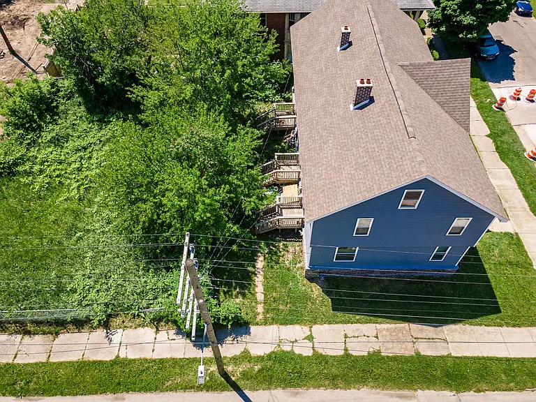 156 Leicester - FDR — Photo 3