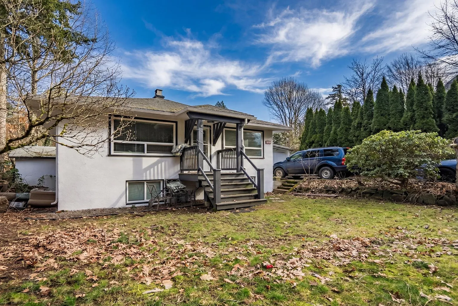 621 Water Ave photo 1