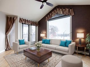 9336 Jasper Ave NW #304, Edmonton, AB T5H3T5