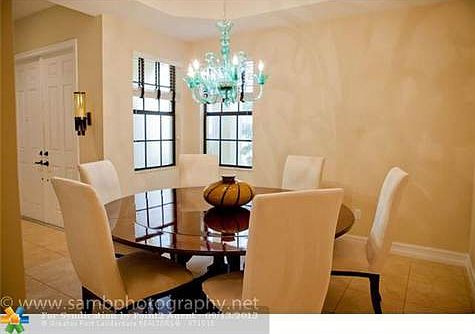 3rd image of 10683 SW 50th St