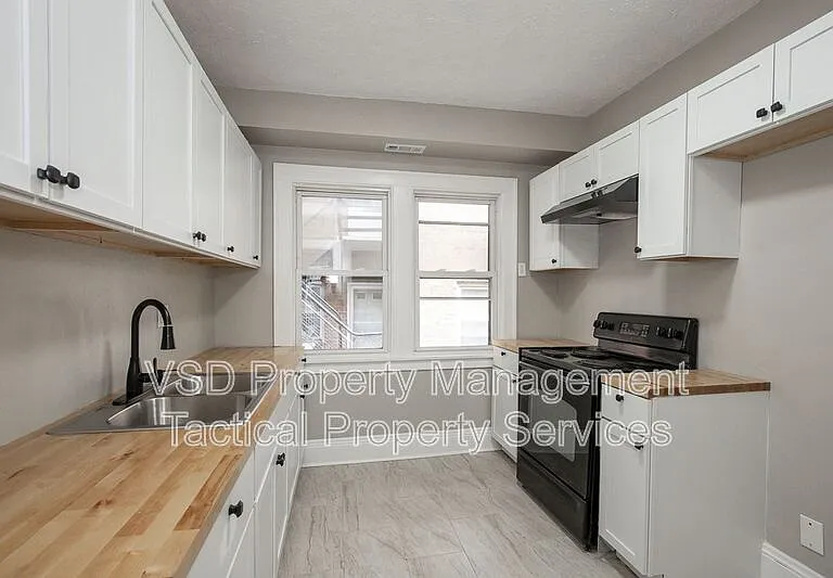 14172 Superior Rd #2 — Photo 18