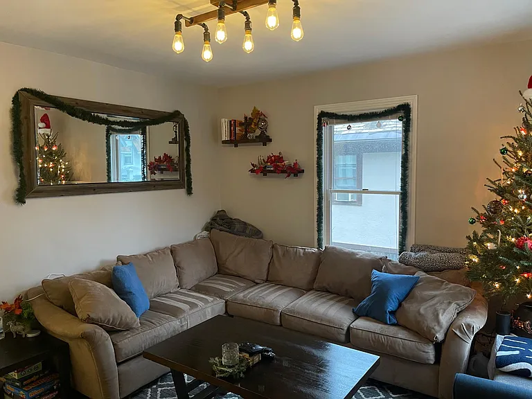 38 Mills St #2 — Photo 6