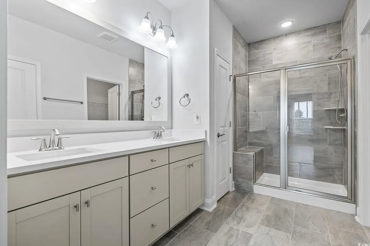 3 bed, 1479 sqft, $2,700 — Photo 3