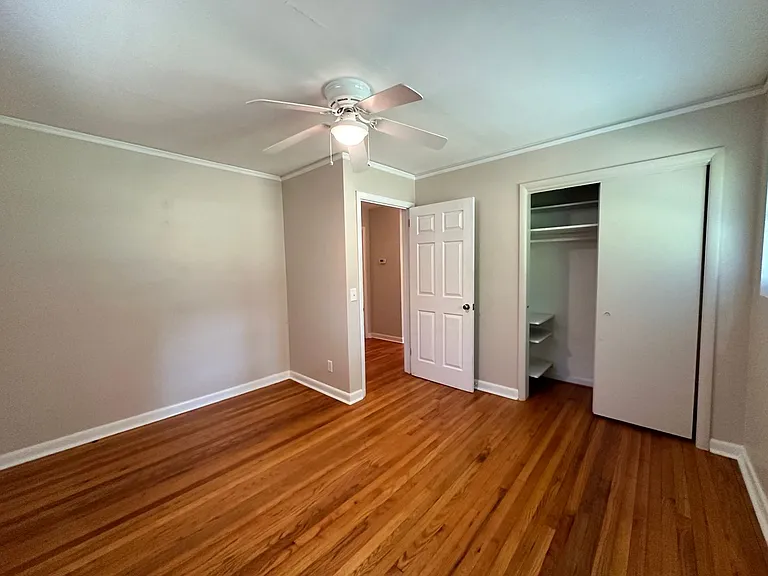 3221 Foxhall Rd — Photo 25