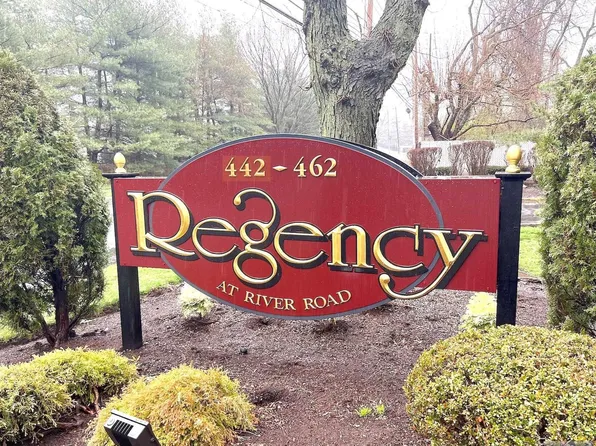 1200 River Rd #B, Nutley, NJ 07110