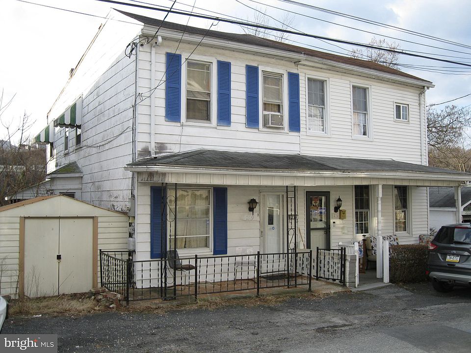 1st image of 229 W Wallace St