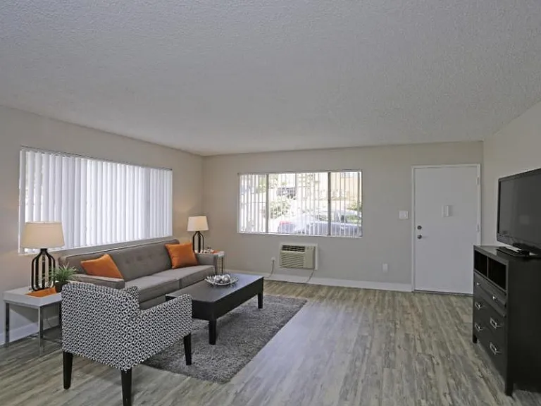 Echo Pointe — Photo 2