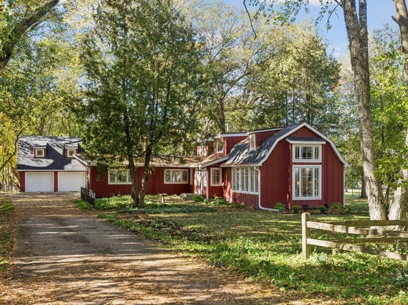3904 Williston Rd, Minnetonka, MN 55345