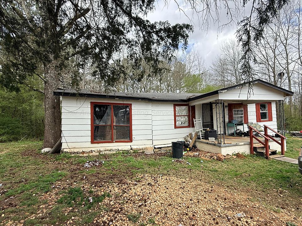2nd image of 230 Land Line St