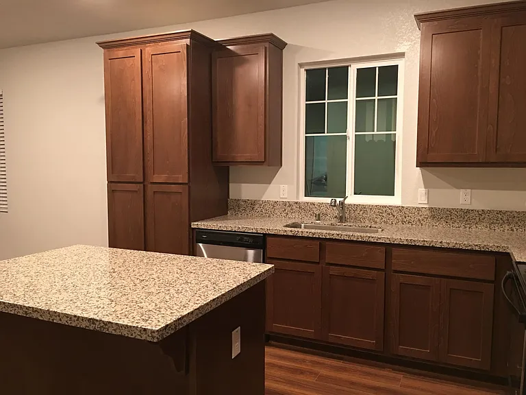 8131 Weeping Willow Ln — Photo 3