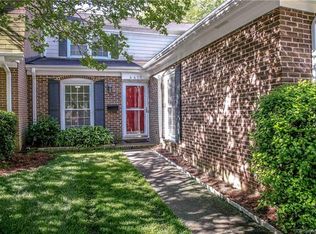 4417 Simsbury Rd, Charlotte, NC 28226