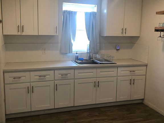 5th image of 713 N Spurgeon St APT 1