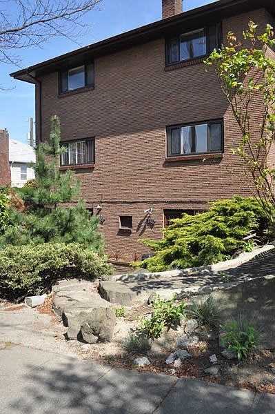 2nd image of 1751 S Horton St