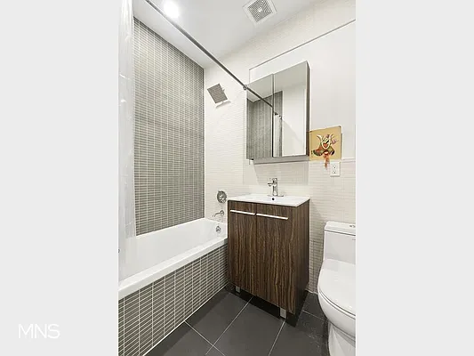 Rented by MNS | media 55