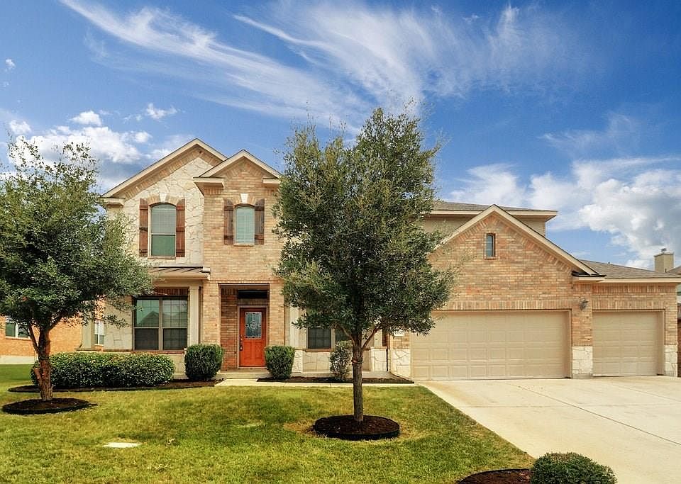 1st image of 20200 Grand Banks Ln