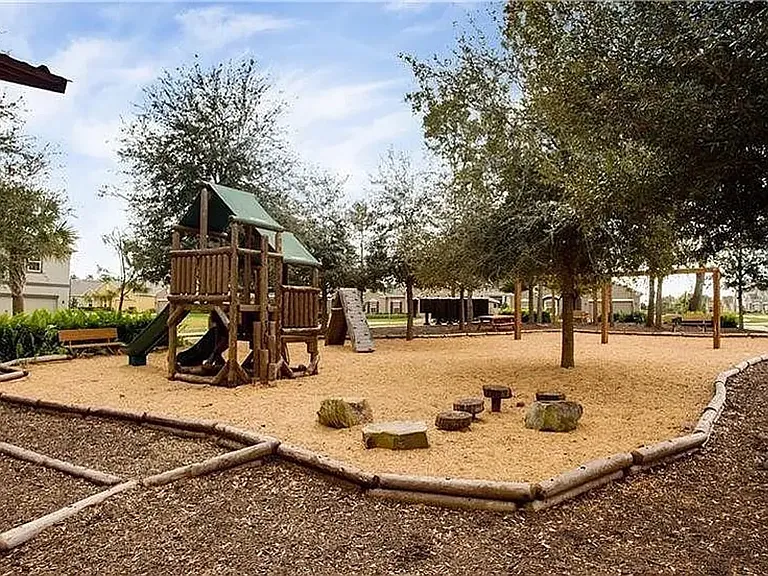 2908 Atlas Cedar Dr — Photo 33