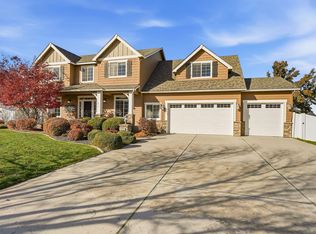 17211 E Rosemont Ln, Greenacres, WA 99016