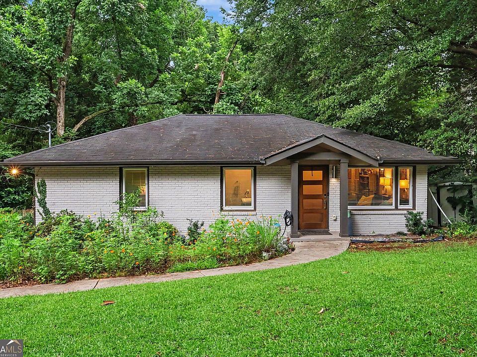 1st image of 2041 E Lilac Ln