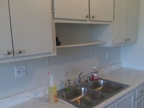 15395 Wanaque Rd #A, Apple Valley, CA 92307