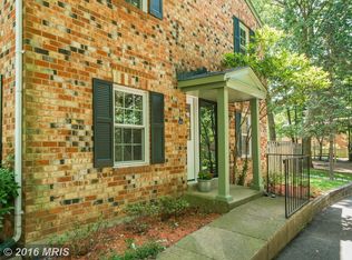 2244 Gunsmith Sq, Reston, VA 20191