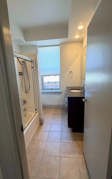 4400 Laclede Ave #3 — Photo 21