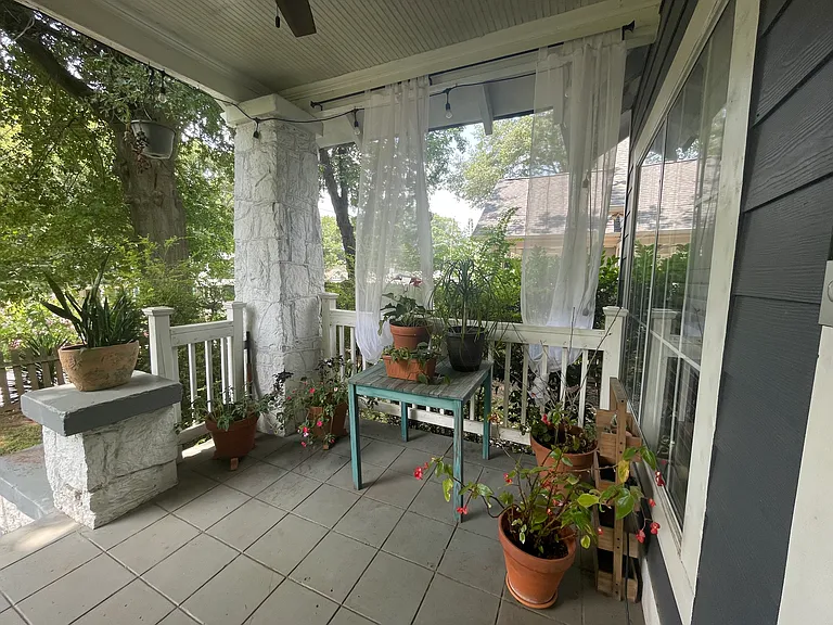 1447 Beecher St SW — Photo 17