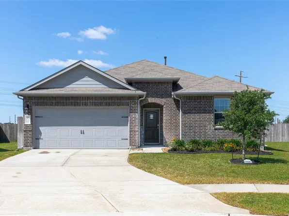20330 Green Mountain Dr, New Caney, TX 77357