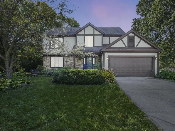 2251 Surreygate Dr, Columbus, OH 43235