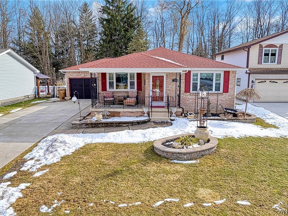 1st image of 155 Croydon Dr