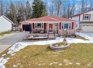 155 Croydon Dr, Depew, NY 14043