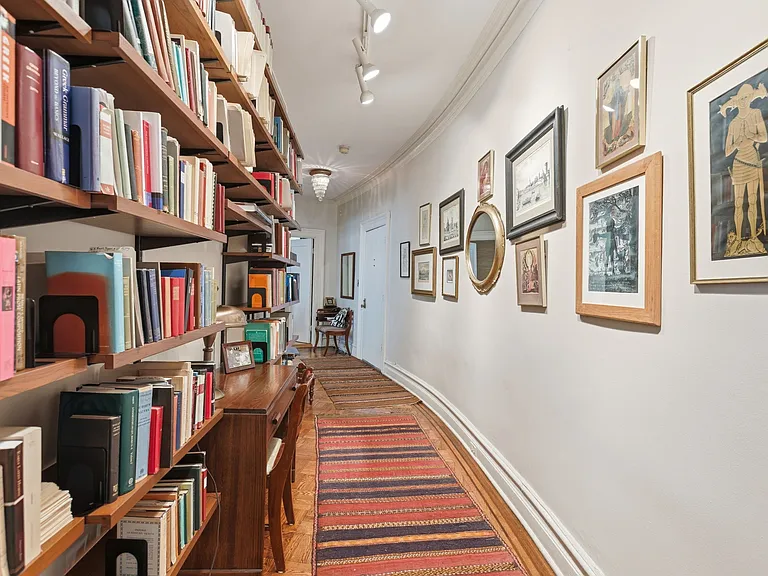 7-web-or-mls-2126 Connecticut Ave NW 77_11_07132026
