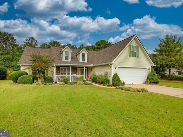 1038 Orchard Cir, Monroe, GA 30656