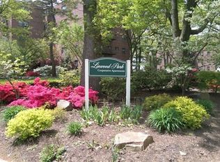 3021 Edwin Ave APT 3F, Fort Lee, NJ 07024