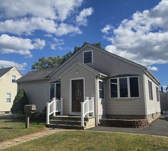 83 Cambridge Drive, East Hartford, CT, 06118