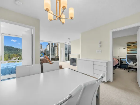 9868 Cameron St #2206, Burnaby, BC V3J 0A5