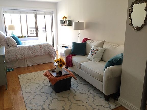 3rd image of 29-34 Newtown Ave #D4