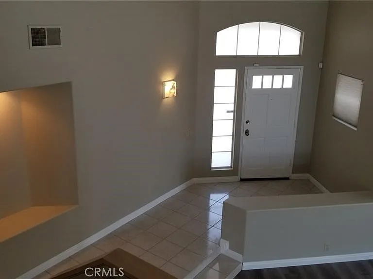 424 Dylan Dr — Photo 13