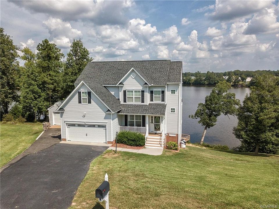 1st image of 22140 Lake Jordan Lndg