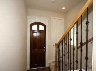 2735 Sherwin St, Houston, TX 77007