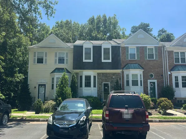 3642 Buckeye Ct, Fairfax, VA 22033