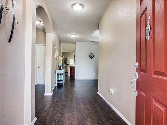 4th image of 9877 Wild Ginger Dr