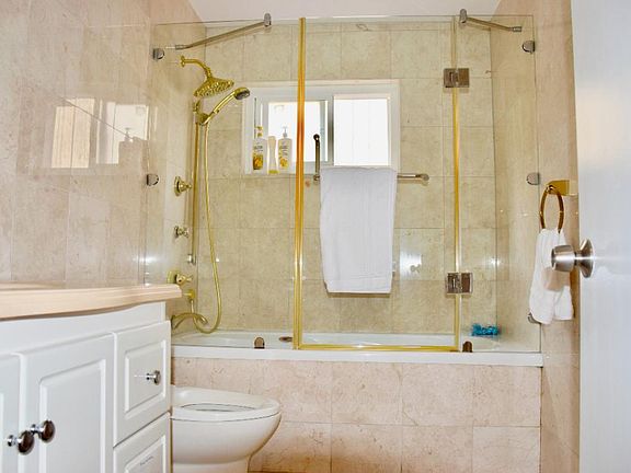 5th image of 7064 Galli Dr #7064