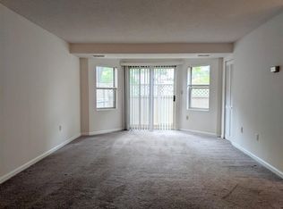 161 Beacon St #109, Somerville, MA 02143