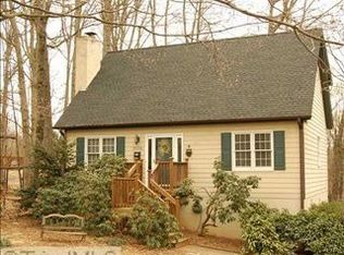 2006 Sherwood Dr, Winston Salem, NC 27103