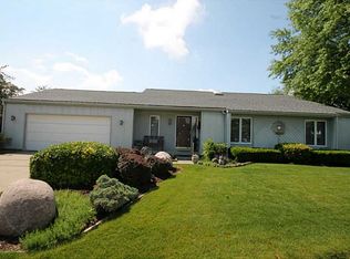 925 Tanbark Ave, Columbus, IN 47203