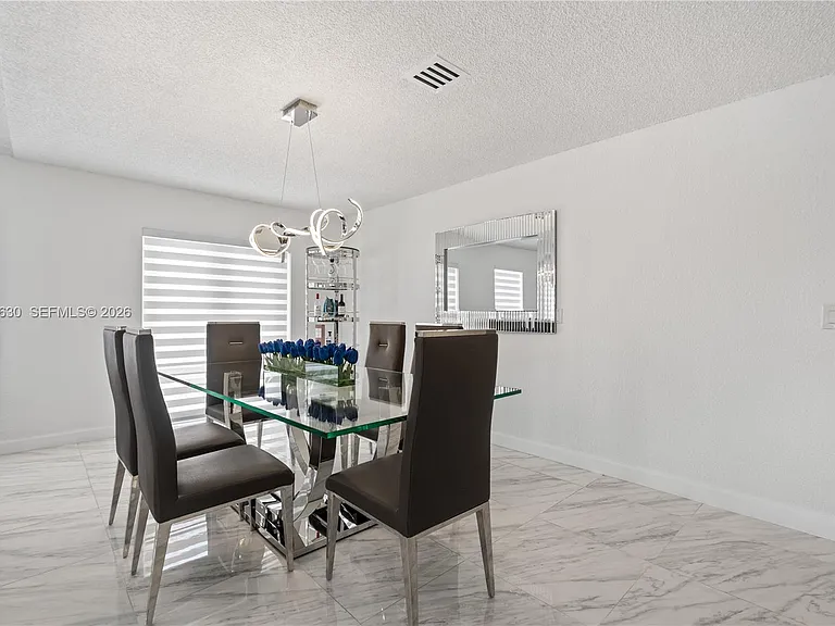 8842 SW 215th Ln — Photo 8