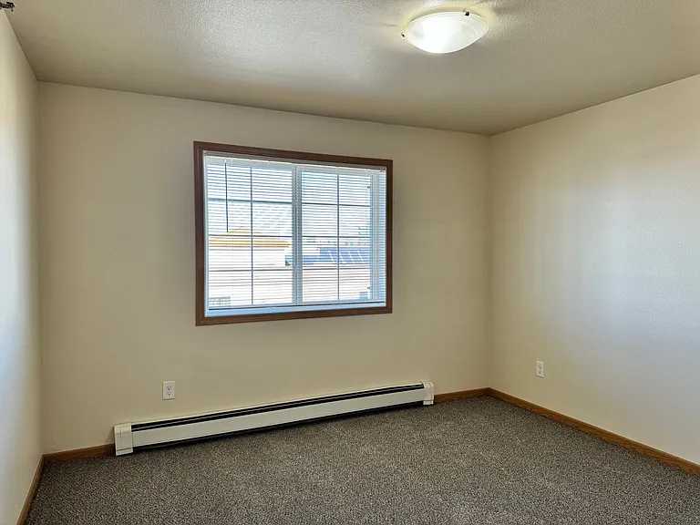 West Lake III Apartments — Photo 181